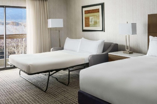 DoubleTree By Hilton Colorado Springs image 20